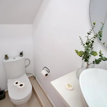 Mbird Casa Limao Duplex カスカイス